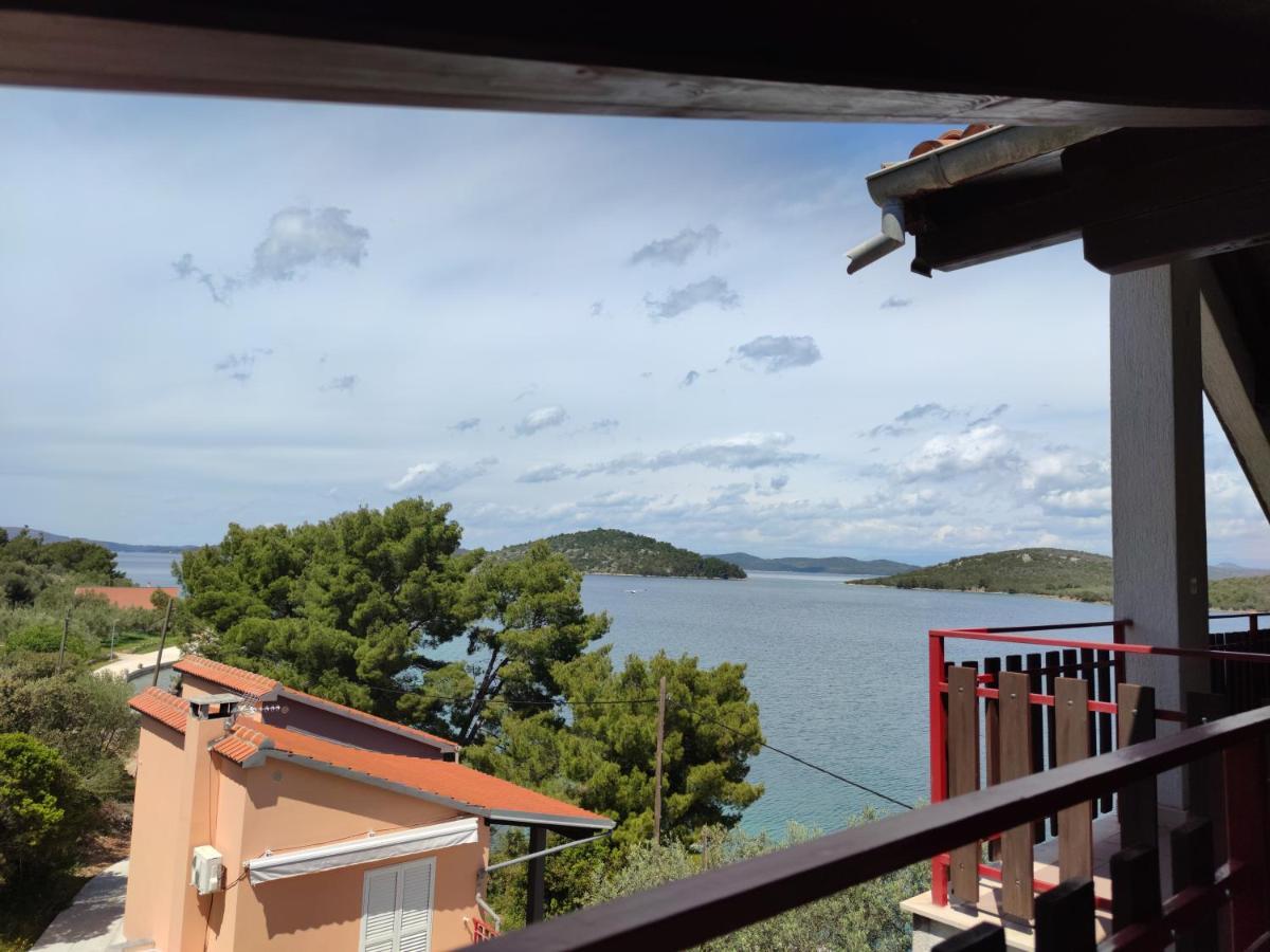 Pansion Alen - Dugi Otok Bed & Breakfast Luka  ภายนอก รูปภาพ