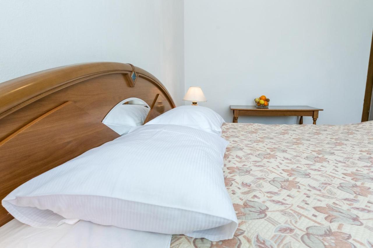 Pansion Alen - Dugi Otok Bed & Breakfast Luka  ภายนอก รูปภาพ