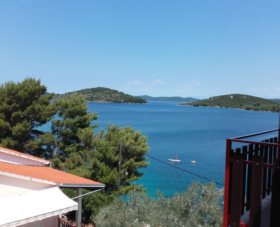 Pansion Alen - Dugi Otok Bed & Breakfast Luka  ภายนอก รูปภาพ